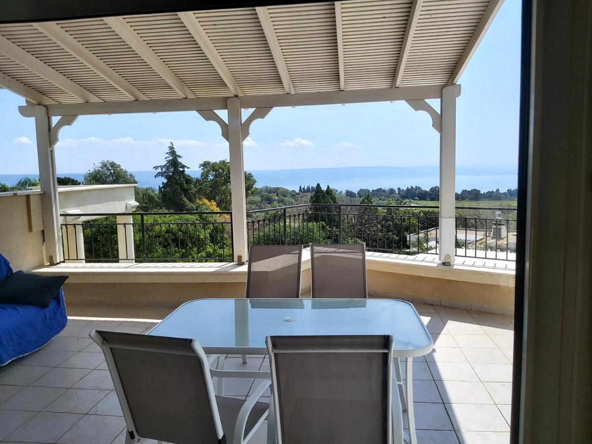 Apartament למרפסת La Balcona Chorazim Zewnętrze zdjęcie
