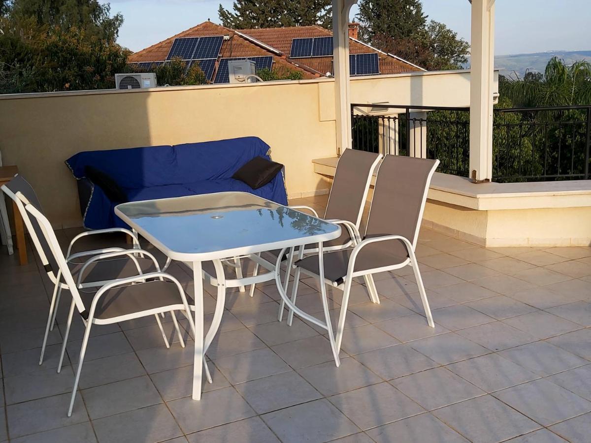 Apartament למרפסת La Balcona Chorazim Zewnętrze zdjęcie